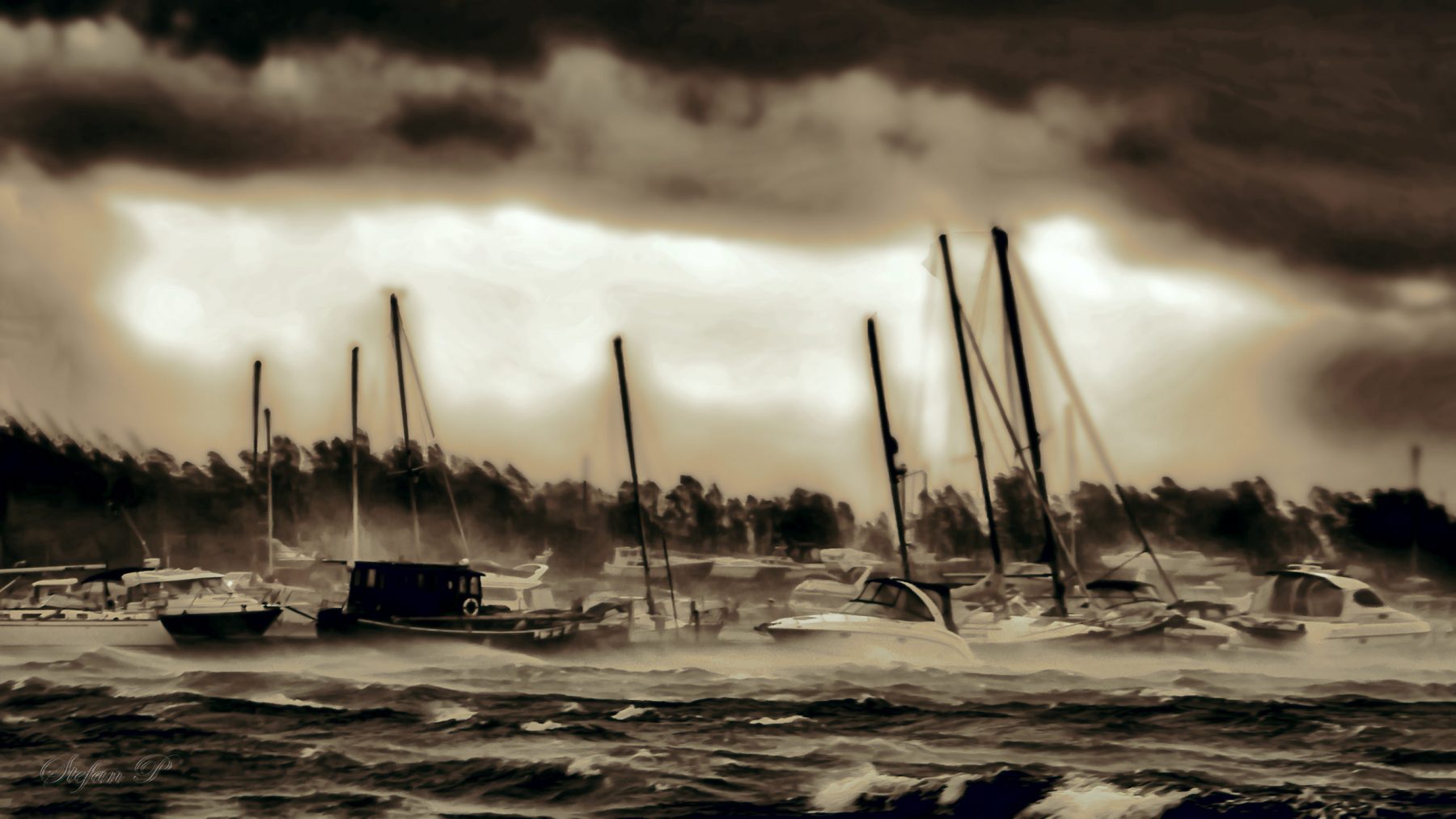 Småbåtshamn i storm 1